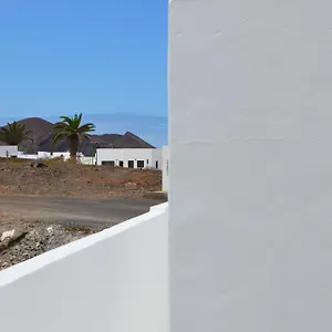Habitación Con Baño Y Entrada Independiente Apartamento La Santa